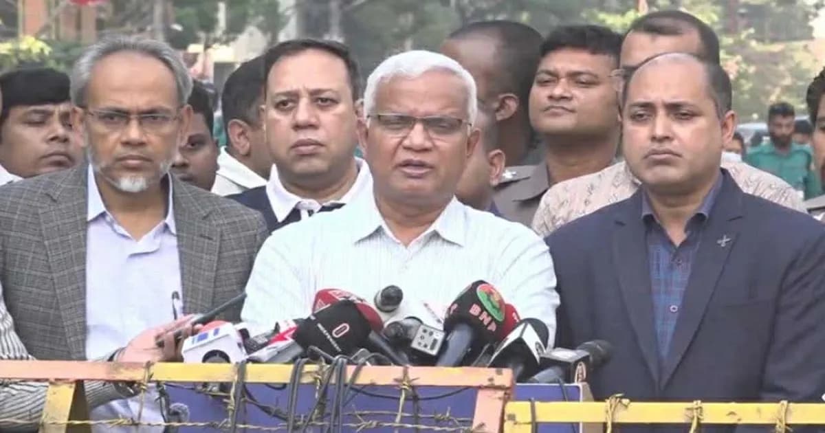 খালেদা জিয়ার শারীরিক অবস্থা আগের মতো, গ্রহণ করছেন চিকিৎসা