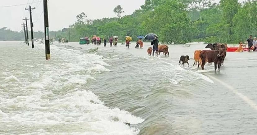 ভারী বর্ষণের প্রভাবে বাড়বে নদ-নদীর পানি