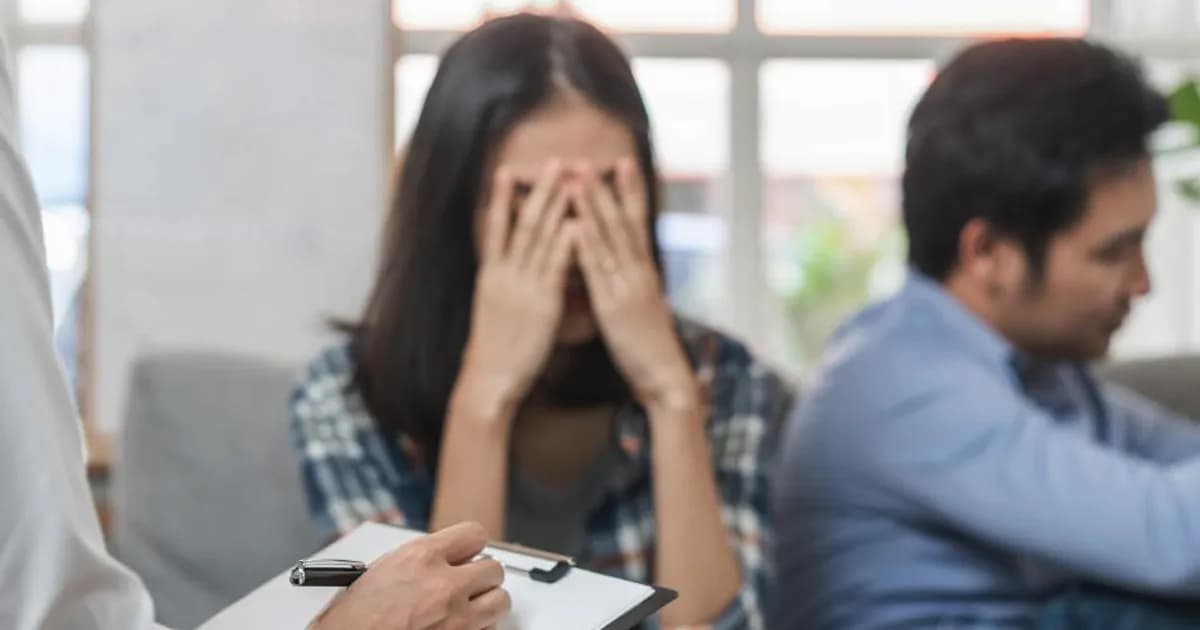 অন্য নারীর ছবিতে ‘লাইক’ দেওয়া বৈবাহিক বিশ্বাসভঙ্গের শামিল