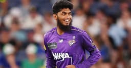 রিশাদের দুর্দান্ত বোলিংয়ের পরও হার মানলো হোবার্ট