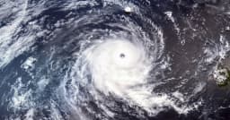 ভারতে ২৪ ঘণ্টার মধ্যে আঘাত হানতে পারে ঘূর্ণিঝড় ‘ডিটওয়াহ’