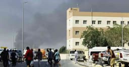 ইরানের ক্ষেপণাস্ত্র ও ড্রোন হামলায় আমিরাতে ৩ জন নিহত