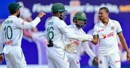 আবুধাবি টেস্ট জিততে বাংলাদেশের দরকার ৩ উইকেট