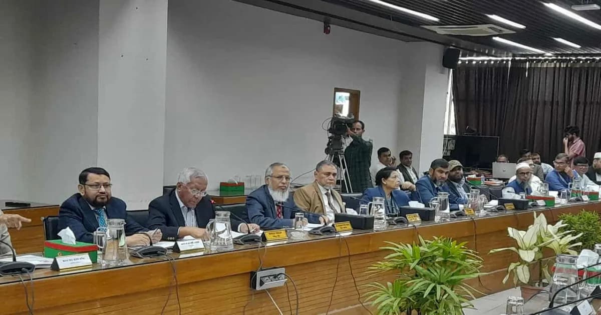 সুন্দর, নিরপেক্ষ ও গ্রহণযোগ্য নির্বাচন উপহার দিতে প্রতিশ্রুতিবদ্ধ: সিইসি