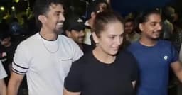 গভীর রাতে নিট আন্দোলনে হুমা কুরেশি, সঙ্গে সাকিব সালিম