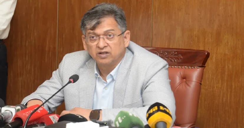 বেনজীরকে দেশে ফেরাতে নথি দুবাইয়ে পাঠানো হয়েছে: স্বরাষ্ট্রমন্ত্রী