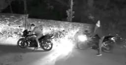 মির্জাপুরে বিএনপি সভাপতির বাড়ি থেকে ২টি মোটরসাইকেল চুরি