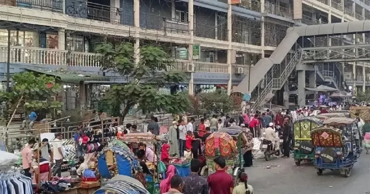 মিরপুর-১ ফুটপাত দখলমুক্ত না হওয়া পর্যন্ত চলবে অভিযান