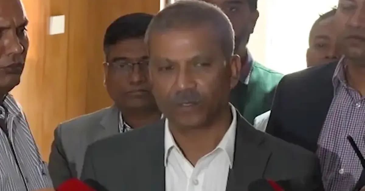 বিএনপির মন্ত্রিসভায় থাকার প্রশ্নই আসে না: আসিফ নজরুল