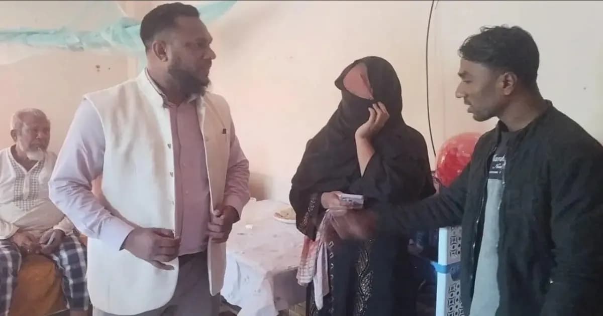 এক নারীকে স্ত্রী দাবি করে মুখোমুখি দুই যুবক, এলাকায় চাঞ্চল্য