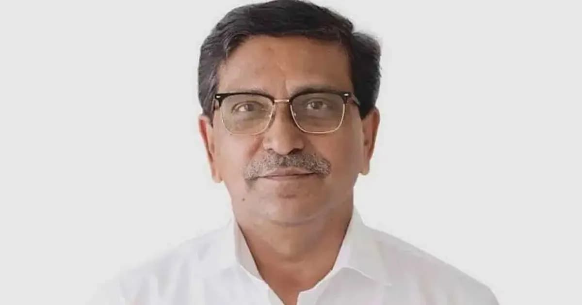 মানবতাবিরোধী অপরাধে আ. লীগের হানিফসহ চার নেতার রায় যেকোনো দিন