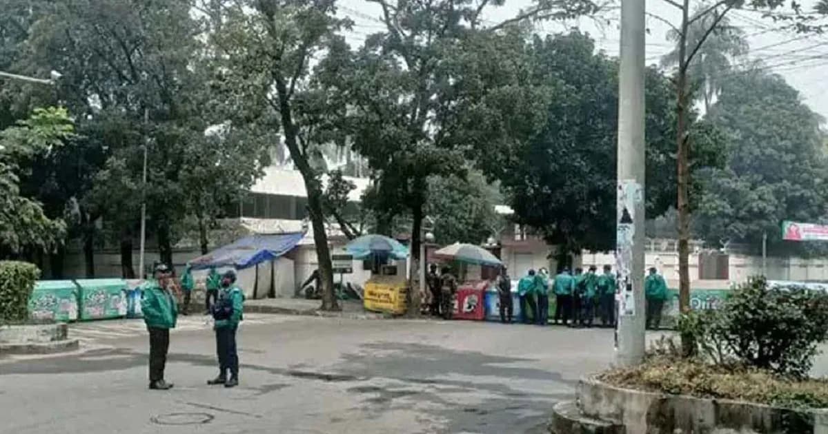 গুলশানে তারেক রহমানের বাসভবন ঘিরে কঠোর নিরাপত্তা