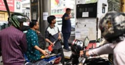 অকটেন, পেট্রোল ও ডিজেল নিয়ে বড় সুখবর দিল সরকার