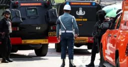 ইন্দোনেশিয়ায় জুমার নামাজ চলাকালে বিস্ফোরণ, আহত ৫৪