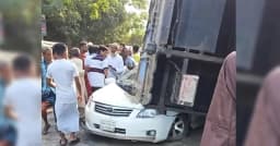 প্রাইভেটকারের ওপর উল্টে পড়ল বালুবোঝাই ট্রাক, মা-ছেলের মৃত্যু