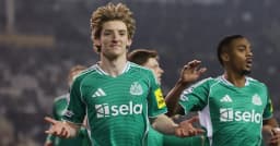 প্রথমার্ধেই ৪ গোল, চ্যাম্পিয়ন্স লিগে ইতিহাস গড়লেন গর্ডন