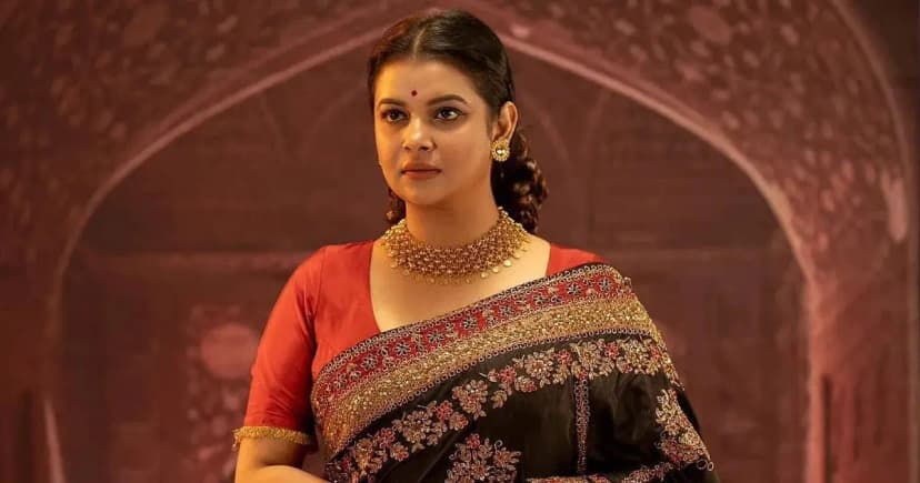 শারীরিক-মানসিক নানা সমস্যায় ক্লান্ত শবনম ফারিয়া