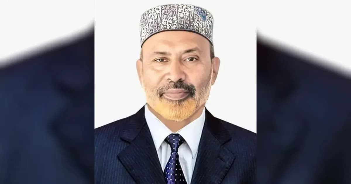 নিজ বাড়ির সামনেই বিএনপি নেতাকে কুপিয়ে হত্যা
