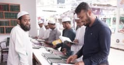 বায়তুল মোকাররমে জমে উঠেছে মাসব্যাপী ইসলামি বইমেলা