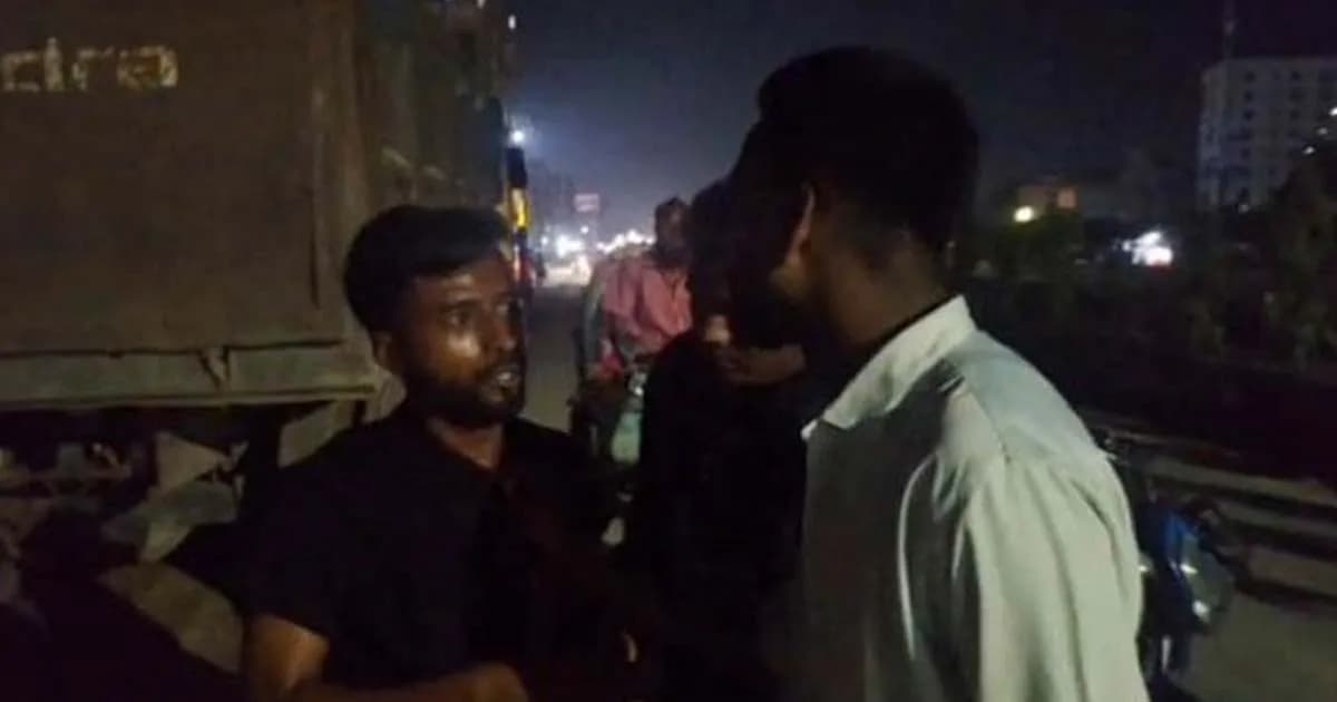 নারায়ণগঞ্জে নিষিদ্ধ ছাত্রলীগের ঝটিকা মিছিল, আটক ৫