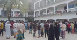 টুপি নিয়ে ঝগড়া, ঘুমের মধ্যেই সহপাঠীকে জবাই