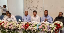 মমেক হাসপাতালে ডেঙ্গু প্রতিরোধে সচেতনতামূলক র্যালি ও সভা