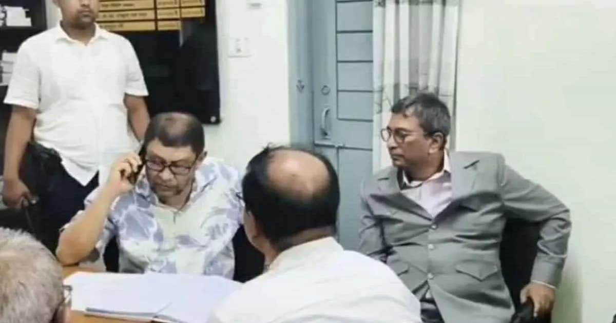 হঠাৎ হাসপাতাল পরিদর্শনে স্বাস্থ্যমন্ত্রী, বদলি সিভিল সার্জন