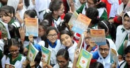 ১ জানুয়ারি নয়, ২৪ ডিসেম্বরই নতুন পাঠ্যবই পাবে শিক্ষার্থীরা
