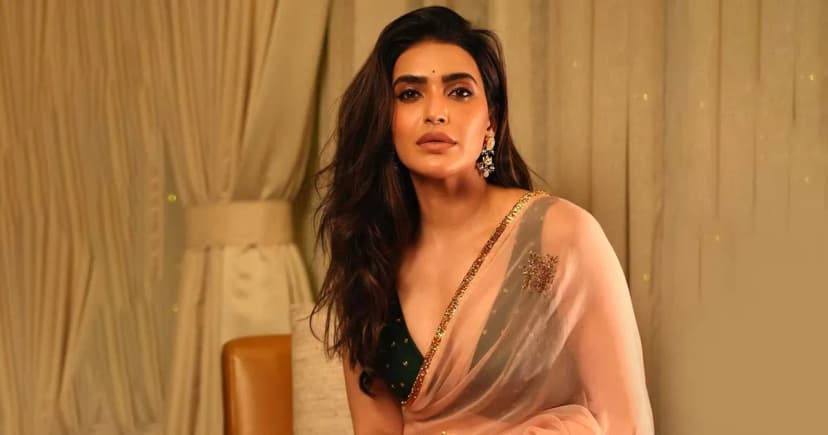 ৪২ বছরে মা হচ্ছেন জনপ্রিয় অভিনেত্রী কারিশমা তান্না