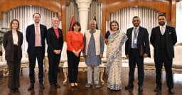 প্রধান উপদেষ্টার সঙ্গে যুক্তরাজ্যের আন্ডার সেক্রেটারির সাক্ষাৎ