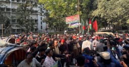 স্বরাষ্ট্র উপদেষ্টার কার্যালয় অভিমুখে ডাকসুর মার্চ শুরু