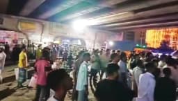 বলাৎকারের অভিযোগে মাদ্রাসা শিক্ষককে গণধোলাই