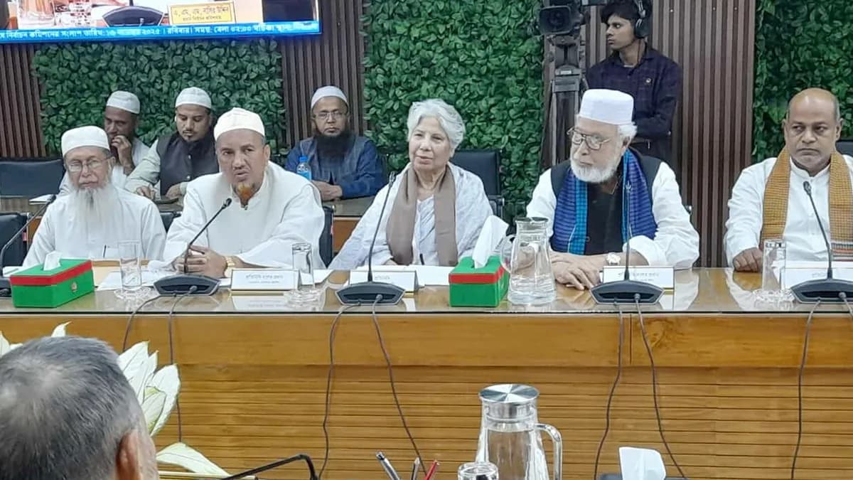 নির্বাচন কমিশনের ওপর নির্ভর করছে দেশের শান্তি: কাদের সিদ্দিকী