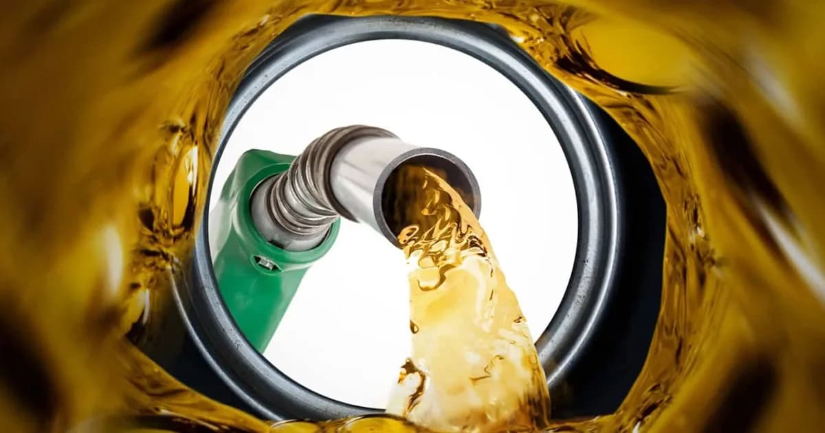 জ্বালানি তেলের নতুন দাম নির্ধারণ হবে আজ