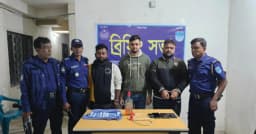 গাজীপুরে পেট্রোল বোমাসহ ছাত্রলীগ-স্বেচ্ছাসেবক লীগের তিন নেতা আটক