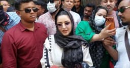 আদালতে হাজির না হওয়ায় পরীমনির জামিন বাতিল চায় রাষ্ট্রপক্ষ