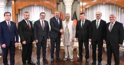 তুর্কি সংসদীয় প্রতিনিধিদলের সঙ্গে প্রধান উপদেষ্টার বৈঠক