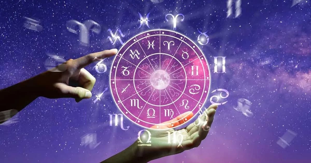 আজকের রাশিফল : কারভাগ্যে কী আছে?