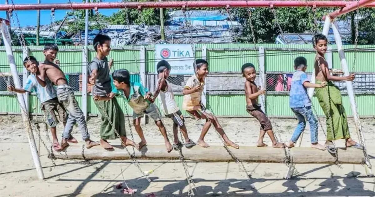 অপুষ্টির অন্ধকার পেরিয়ে স্বাভাবিক জীবনে ফিরছে রোহিঙ্গা শিশু সুমি