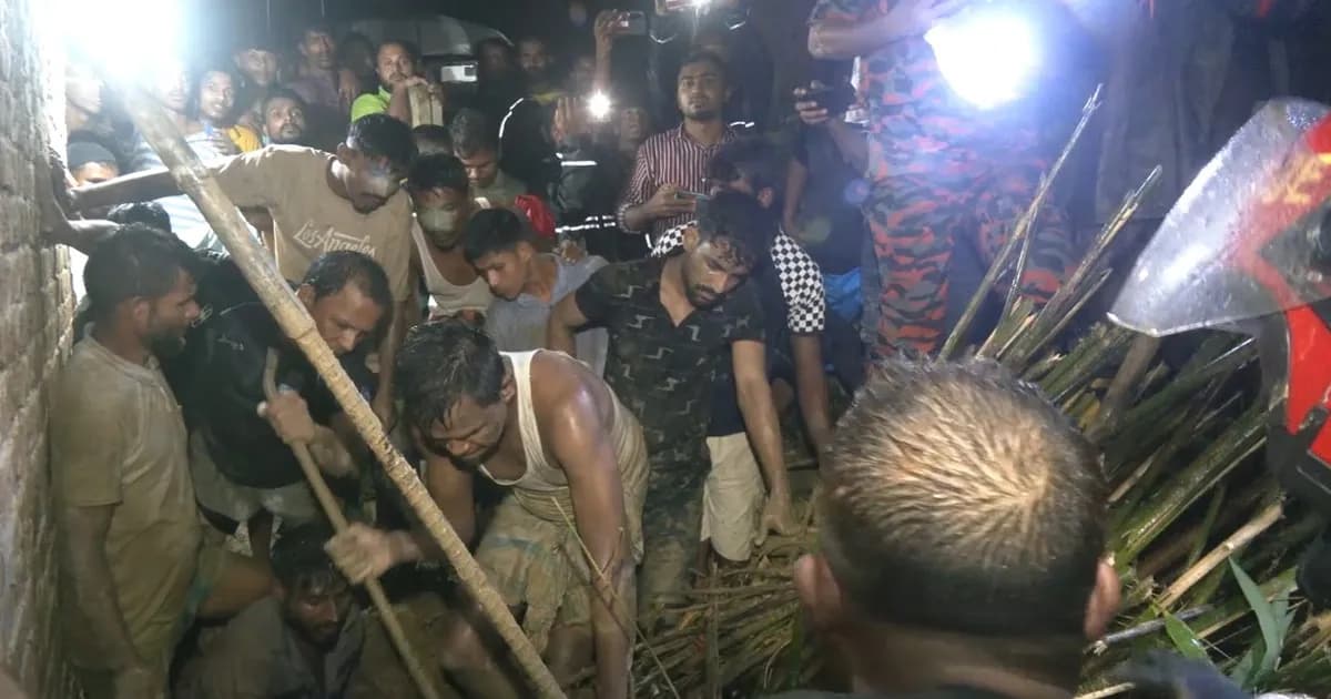 কক্সবাজারে পাহাড়ধস ও বন্যার পানিতে আরও ৩ জনের মৃত্যু