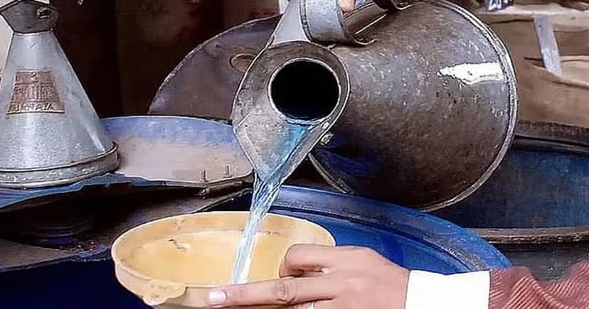 অবৈধ জ্বালানি তেল মজুতের তথ্য দিলেই পুরস্কার