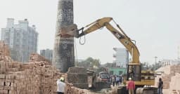 ধামরাইয়ে পাঁচ ইটভাটায় ৩০ লাখ টাকা জরিমানা, একটির চিমনি ধ্বংস