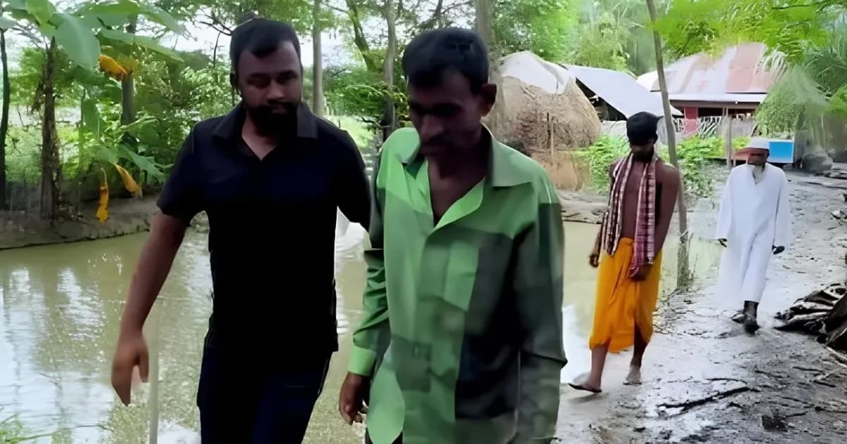 পরিবার জানে মৃত, হঠাৎ ১৮ বছর পর বাড়ি ফিরলেন আলমগীর