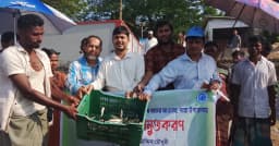 প্রধান অতিথি অনুপস্থিত, বিতরণে স্বচ্ছতা নিয়ে প্রশ্ন