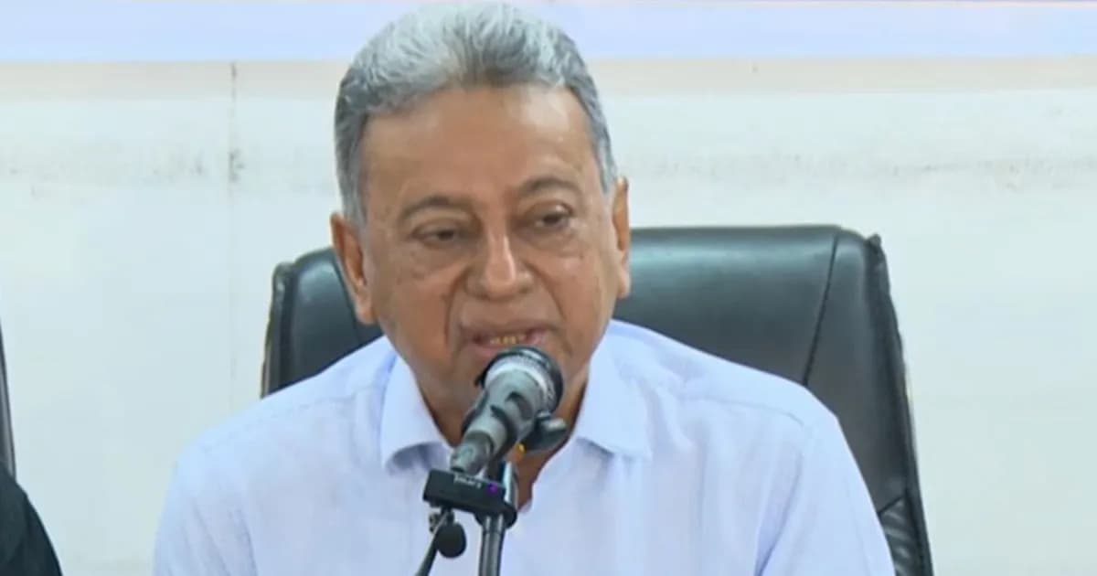 দাবি নিয়ে রাস্তায় নয়, জনগণের দ্বারস্থ হোন: আমীর খসরু