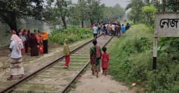 নাচোলে রেললাইনের পাশ থেকে অজ্ঞাত নারীর মরদেহ উদ্ধার
