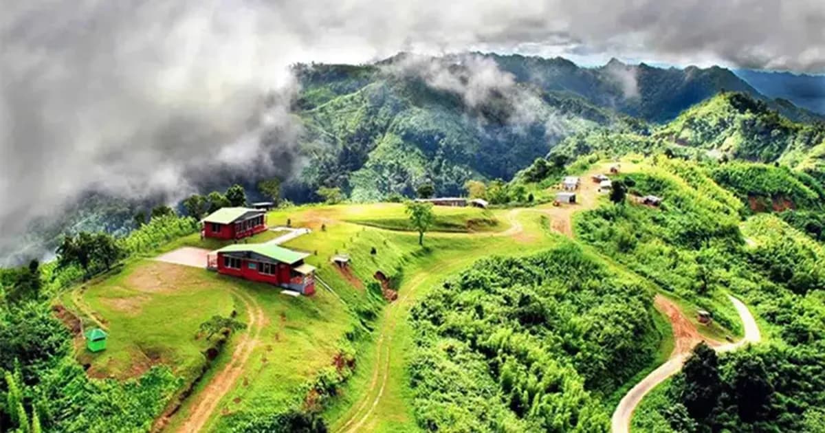 টানা পাঁচ দিনের ছুটিতে বান্দরবানের হোটেলে আগাম বুকিংয়ের ঢল