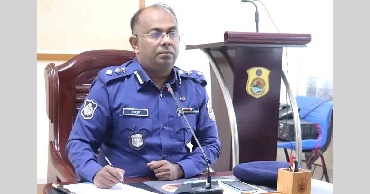 পর্যটকদের নিরাপদ সমুদ্রসৈকত ভ্রমণে প্রতিশ্রুতিবদ্ধ টুরিস্ট পুলিশ