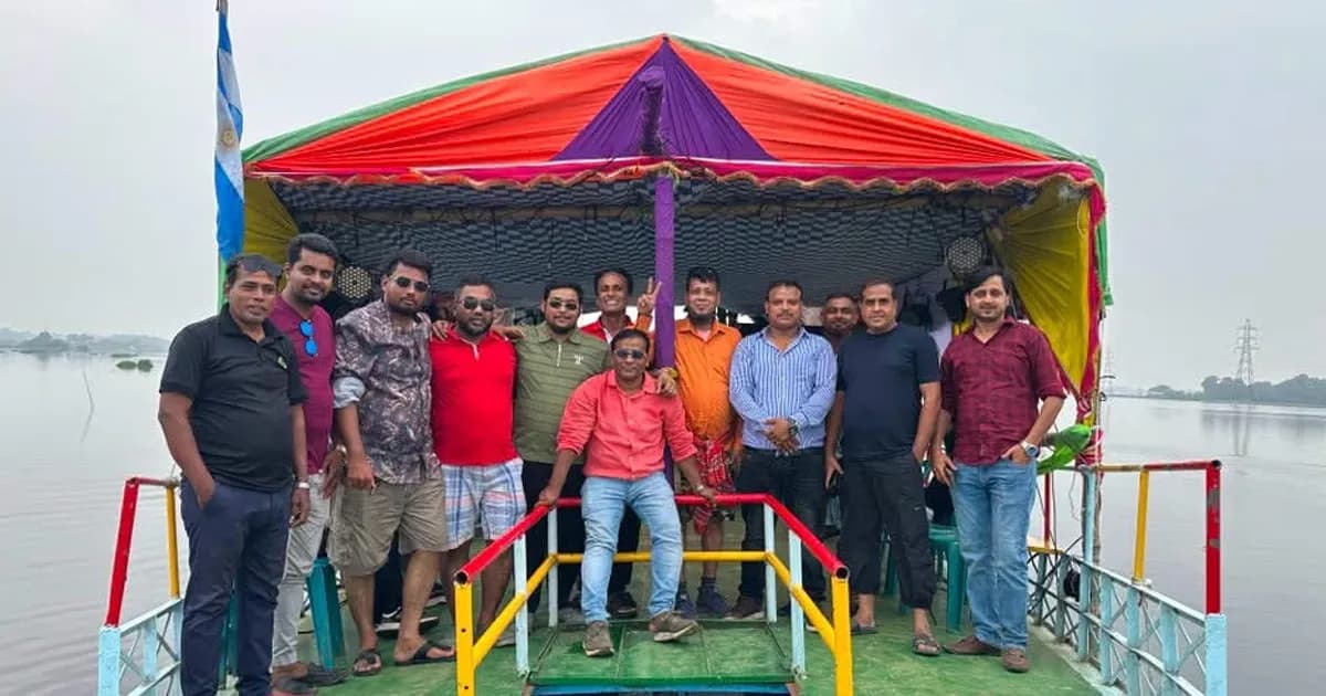 সম্প্রীতি ও সৌহার্দ্য বৃদ্ধিতে পূবাইল সাংবাদিক ক্লাবের নৌকা ভ্রমণ