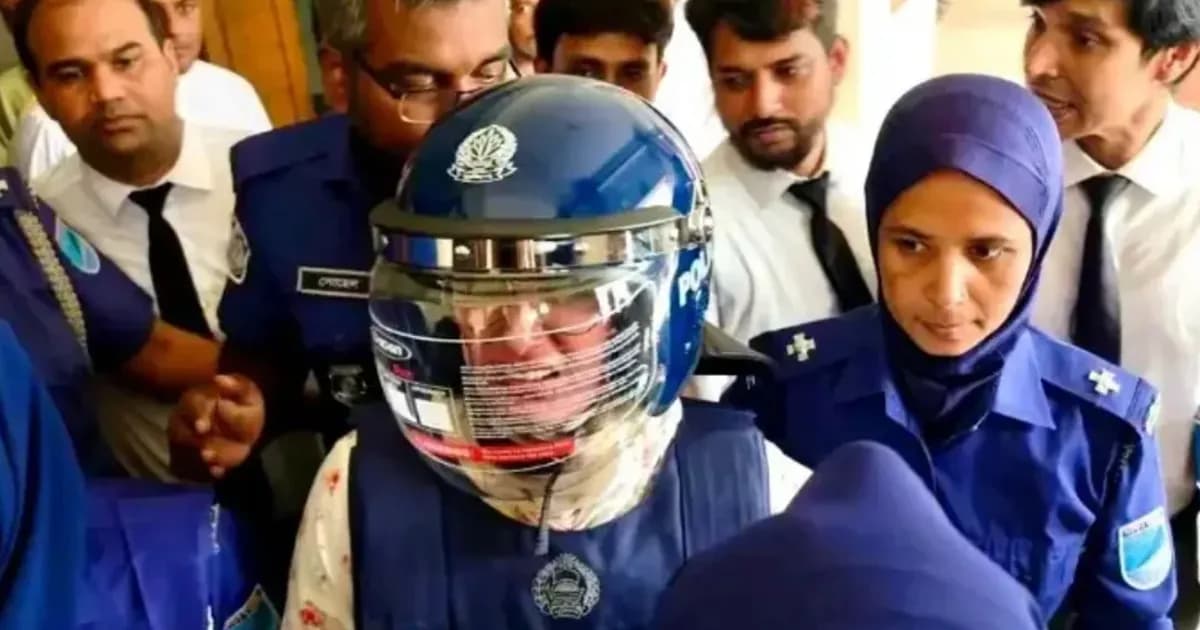 ‘বারবার মামলা না দিয়ে আমাকে গুলি করে মেরে ফেলেন’